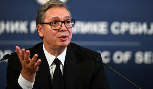 Președintele Serbiei a demisionat din funcție pentru a deveni premier, după modelul lui Putin