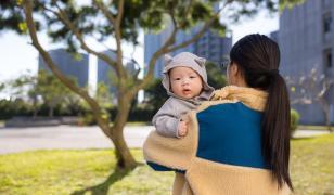 Locul în care femeile din China plătesc bani grei ca să nască. Bebelușii primesc cetățenie americană