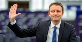Siegfried Mureșan, dispus să discute cu Grindeanu înaintea votului de miercuri: Am disponibilitate totală