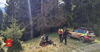 Doi ucraineni, recuperaţi de salvamontişti din Munții Maramureșului. Erau epuizați și nemâncați de câteva zile