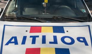 A amenințat o angajată de la pariuri și a fugit cu 16.800 de lei. Tânăr din Luduş, reţinut de poliţişti