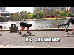 Vrei să fii mai slabă? Alergatul în patru labe este cea mai eficientă soluţie!