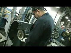 Video! Cum sunt fabricate celebrele statuete Oscar