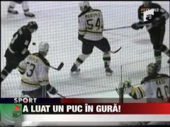 A luat un puc in gura!