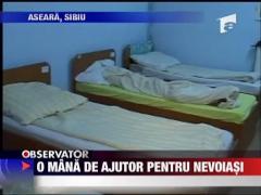 O mana de ajutor pentru nevoiasi