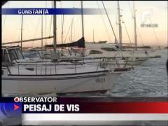 Marea Neagra inghetata, magnet pentru curiosi