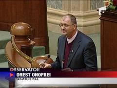 Senatorii dezbat … cainele