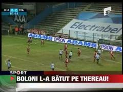 Boloni l-a batut pe Thereau!