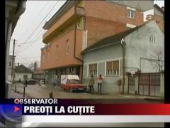 Preotii s-au injunghiat