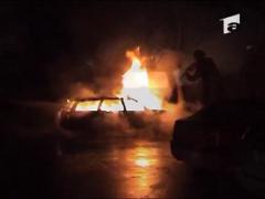 Limuzine,  incendiate intentionat