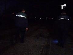 Necazurile nu se opresc pentru fetitele lovite de tren