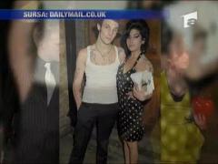 Amy Winehouse s-a impacat cu fostul sot
