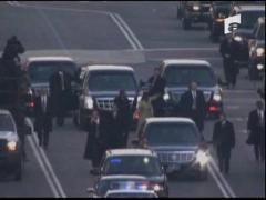 Obama este facut "idiot" de 20 000 de ori pe zi