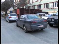 A intrat cu masina in zid