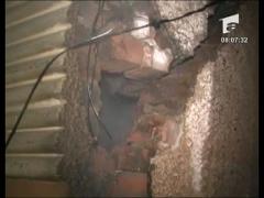 Casa mistuita de flacari