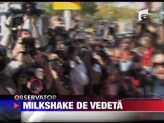 Pamela Anderson, vedeta cu milkshake