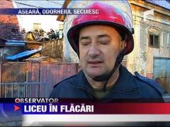 Liceu in flacari