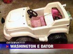 A ramas fara permis dupa ce a fost prins beat la volanul unei masini de jucarie