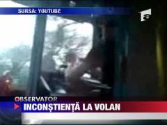 Citeste in timp ce conduce