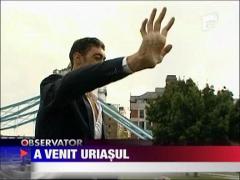 A venit uriasul! Are 2 metri si jumatate