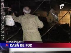 Au ramas fara casa din cauza unui incendiu