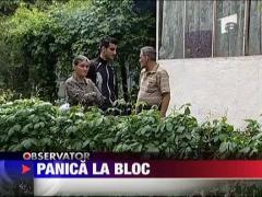 Panica la bloc! Incendiu la boxe!