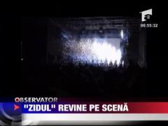 "The Wall" revine pe scena