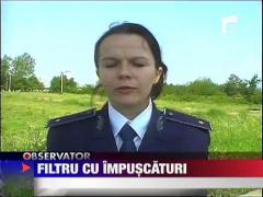 Politist lovit cu masina de un contrabandist