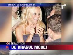 Pamela Anderson, de dragul modei