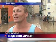 Apele continua sa faca ravagii in Romania