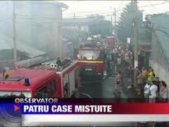 Patru case au fost mistuite de flacari