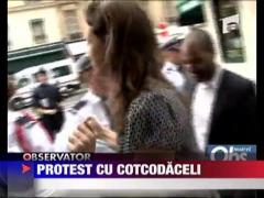 Protest cu cotcodaceli