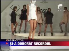 Mihai Albu a prezentat o pereche de incaltari cu tocuri de 37 de centimetri