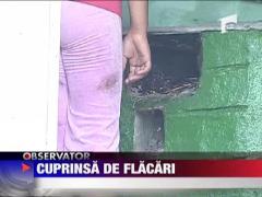 Adolescenta de 13 ani cuprinsa de flacari incercand sa aprinda