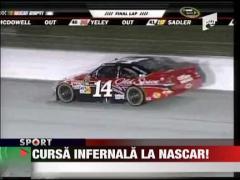Cursa infernala la Nascar