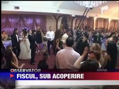 Fiscul, sub acoperire printre invitati