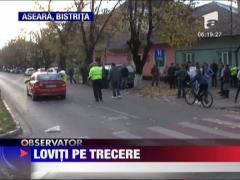 Tata si fiica loviti pe trecerea de pieton in Bistrita