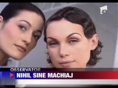 Femeile cheltuiesc o avere pe farduri!