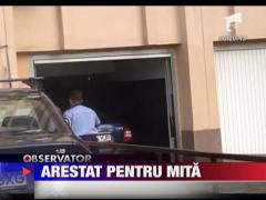 Dealer de masini second hand arestat pentru mita
