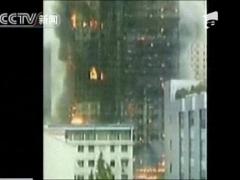 Incendiu devastator intr-un zgarie-nori din Shanghai