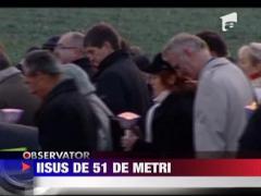 Iisus de 51 de metri
