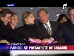 Parisul si-a inaugurat luminile festive de Craciun