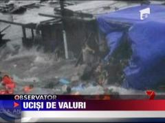 Zeci de imigranti ucisi de valuri