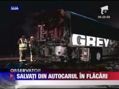 Salvati din autocarul in flacari