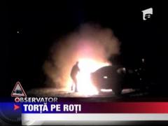 Torta pe roti in parcarea unui supermarket