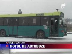 Hot de autobuz oprit de politie cu 11 focuri de arma