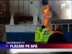 Flacari pe apa, in China