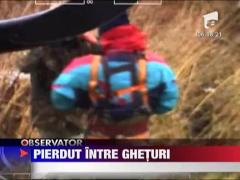 Vanator salvat de pe un bloc de gheata cu un elicopter