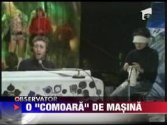 Bolidul lui John Lennon, scos la licitatie