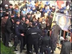 A doua zi de proteste pentru pensionarii din armata